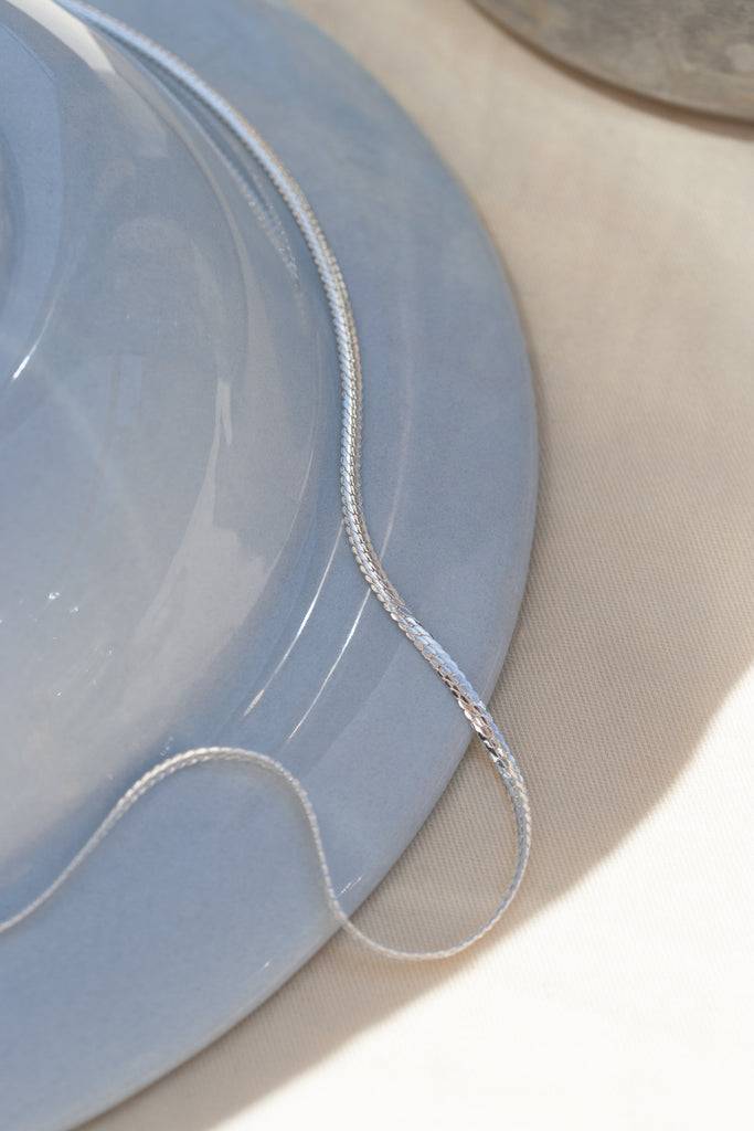 JUKSEREI FLOSETTE NECKLACE Tägliche Deals