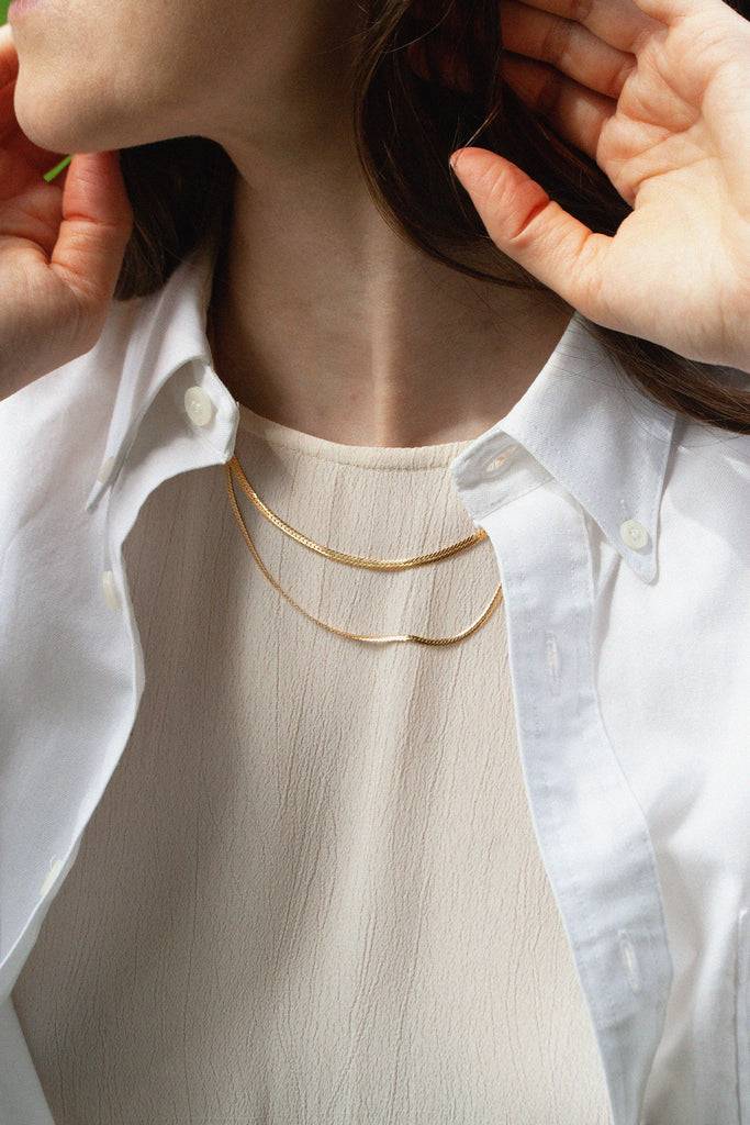 JUKSEREI FLOS NECKLACE Kostenlose Rückgabe