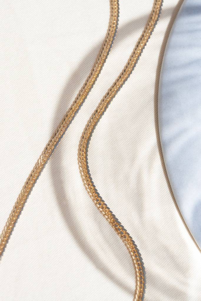 JUKSEREI FLOS NECKLACE Kostenlose Rückgabe