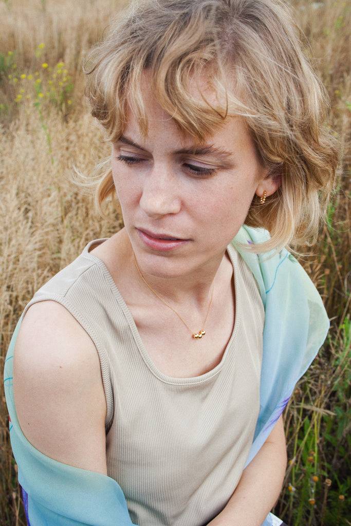 JUKSEREI BOULES NECKLACE Zeitbegrenzte Promotion