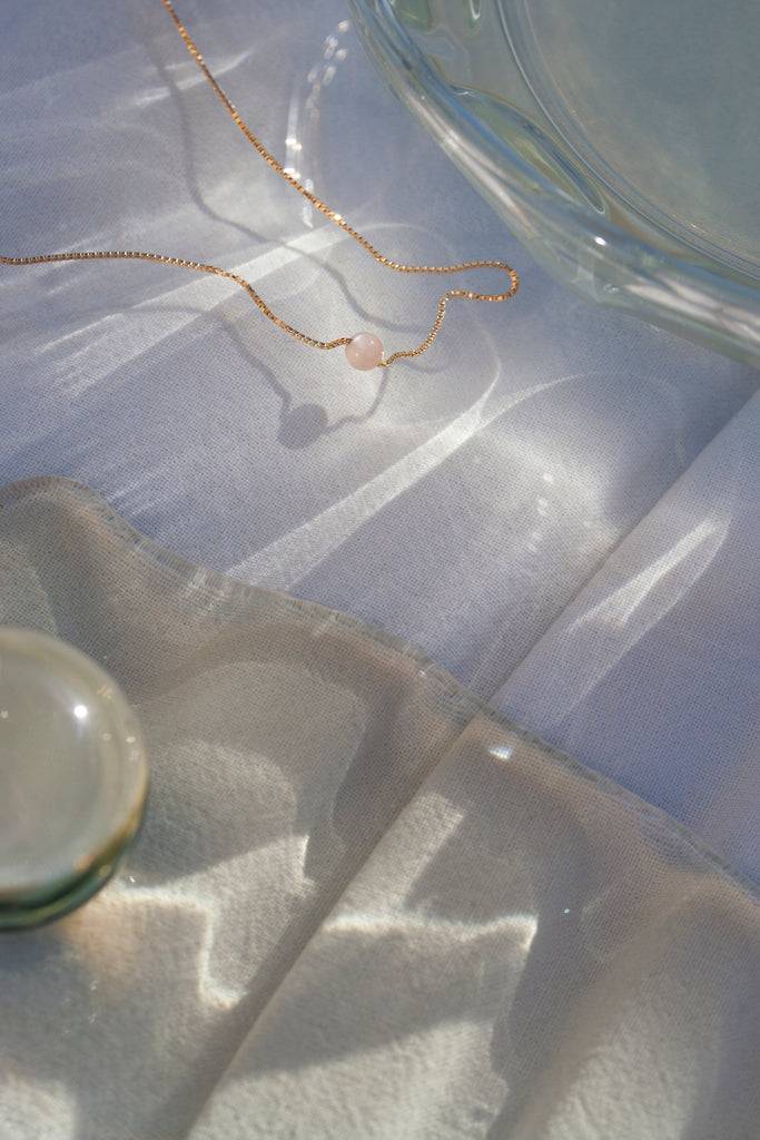 JUKSEREI BIRTHSTONE NECKLACE Nur für heute