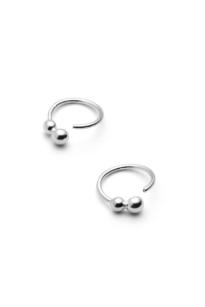 JUKSEREI POLLEN TWIST EARRINGS Kostenloser Versand international