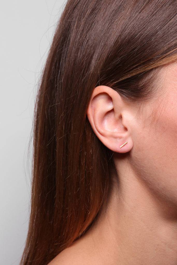 JUKSEREI XTRA FINE LINIE EAR STUDS Meist gekauft