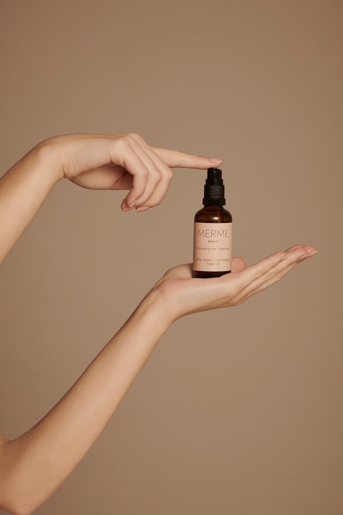 JUKSEREI MERME · REVITALISING HAIR TREATMENT (100% ORGANIC ARGAN OIL) Cyber Monday