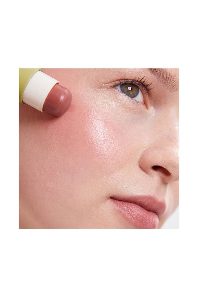 JUKSEREI PURE U · BLUSH BALM Osterangebot