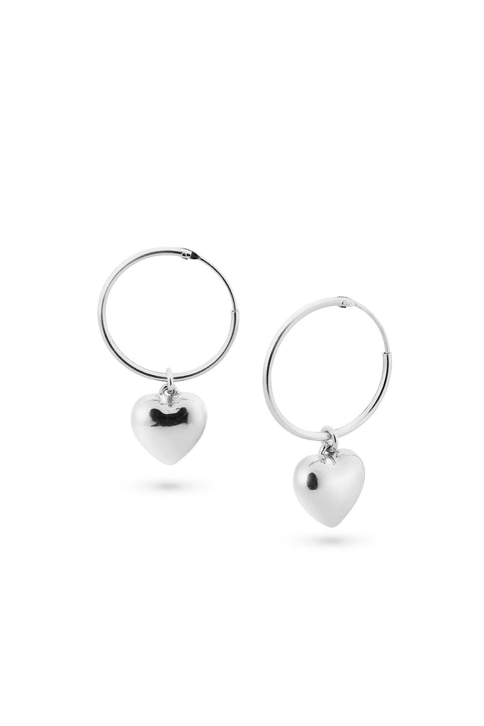 JUKSEREI AMORE CHARM EARRINGS Saisonale Angebote