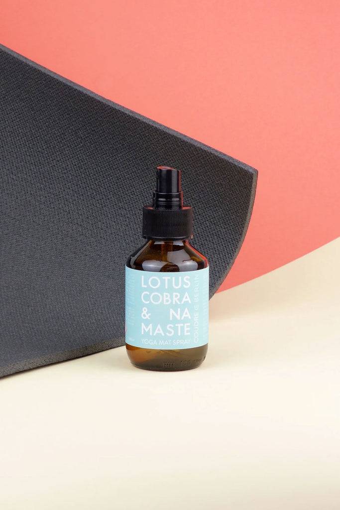 JUKSEREI COUDRE BERLIN · YOGA MAT SPRAY 2025