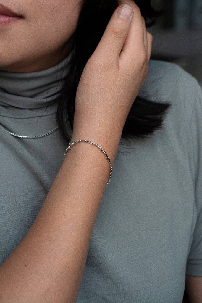 JUKSEREI BOX BRACELET Große Rabatte