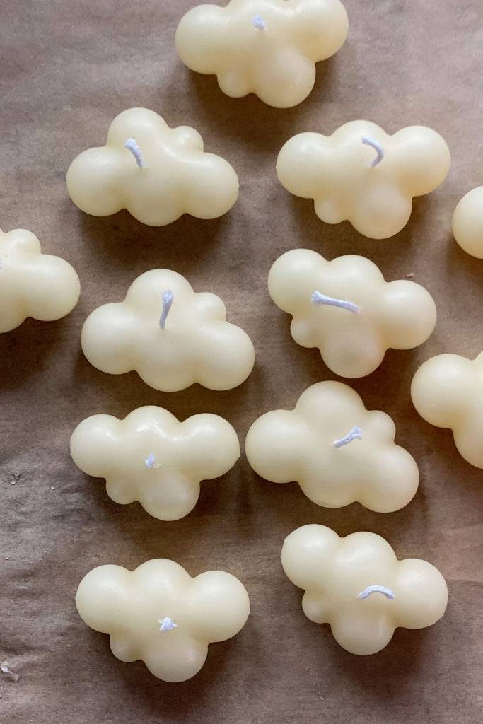 JUKSEREI SOLLYS · CLOUD BEESWAX CANDLE VIP-Rabatte