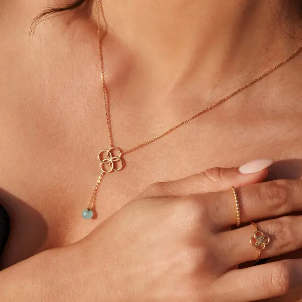 Leaf Jewelry Halskette Clover Charm, Aqua Chalzedon, 18 K Rosegold vergoldet Im Verkauf