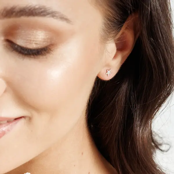 Leaf Jewelry Ohrstecker Stern mit Diamanten, 14K Gelbgold Fabrikverkauf