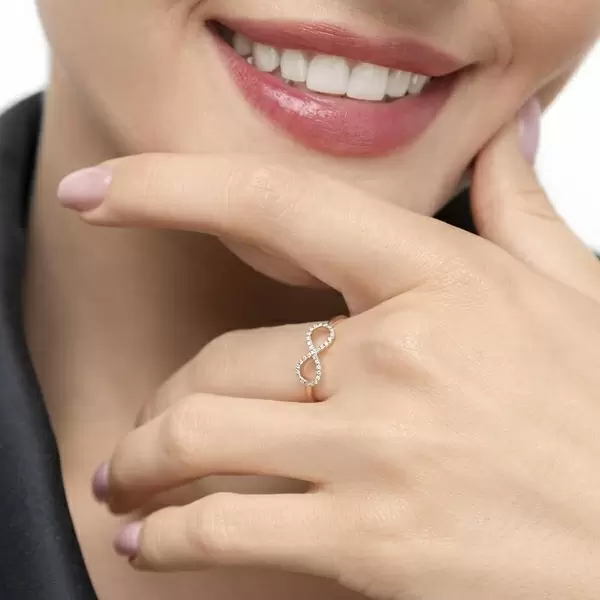 Leaf Jewelry Infinityring mit Diamanten, 18 K Rosegold Rabatt