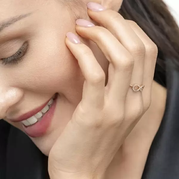 Leaf Jewelry Infinityring mit Diamanten, 18 K Rosegold Rabatt