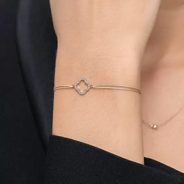 Leaf Jewelry Glückarmband Kleeblatt mit Diamanten, 18 K Rosegold, Beige Preisnachlass