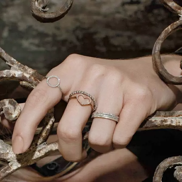 Leaf Jewelry Ring Herz mit Diamanten, 18 K Rosegold Riesige Ersparnisse