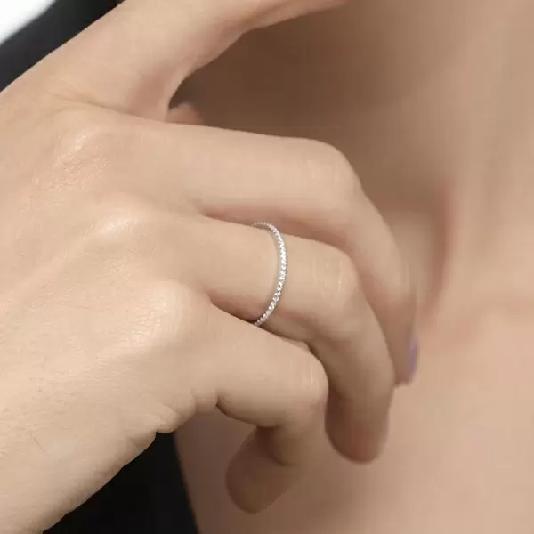 Leaf Jewelry Memoryring mit Diamanten, 18 K Weißgold Lagerräumung