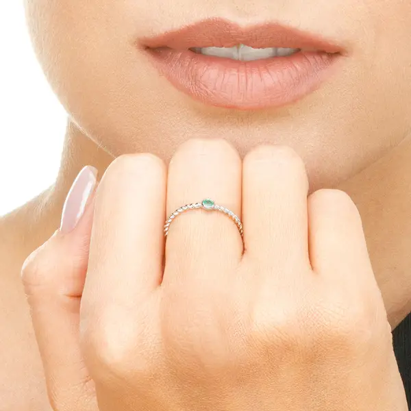 Leaf Jewelry Ring Twist Smaragd, 14K Weißgold Neuheiten