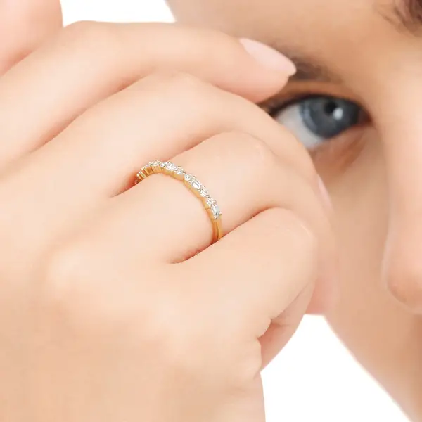 Leaf Jewelry Ring mit Baguette Diamanten, 14K Gelbgold Neueste Mode