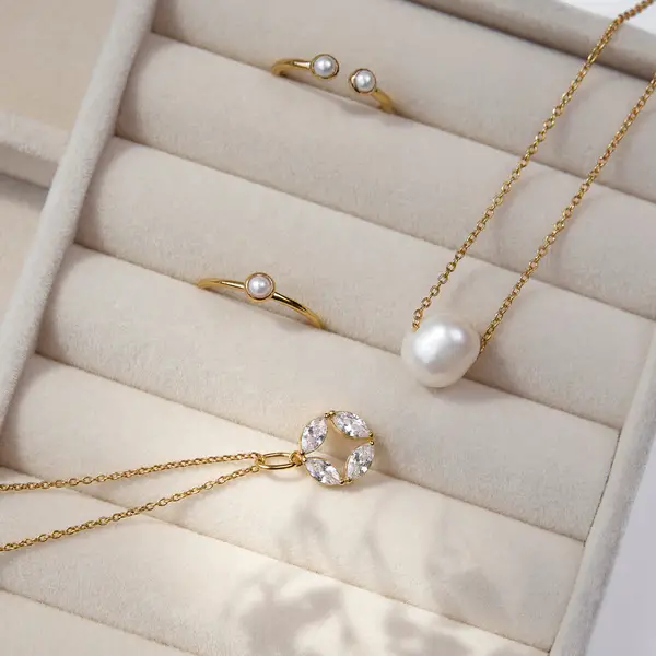 Leaf Jewelry Halskette Perlen Tropfen, 925er Silber Nur noch ein Tag übrig