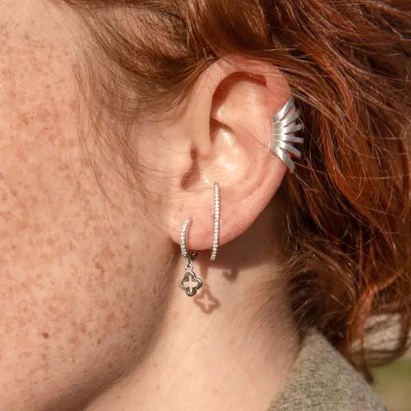 Leaf Jewelry Single Creole CLOVER/Zirkonia, 18 K Rosegold vergoldet Black Friday Preise