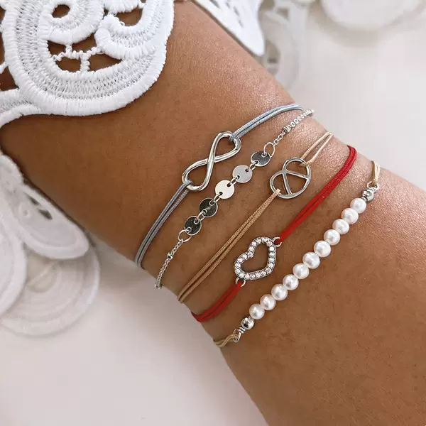 Leaf Jewelry Glücksarmbändchen Infinity, Silber, Rot Angebote