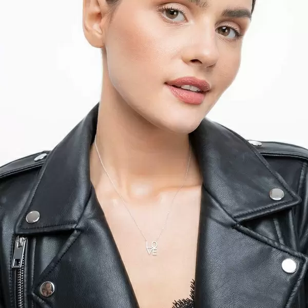 Leaf Jewelry Halskette Love mit Diamanten, 18 K Weissgold Neueste Stile