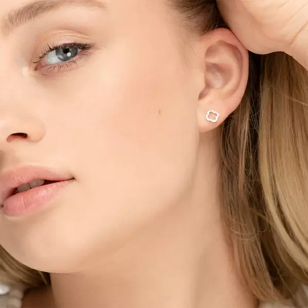 Leaf Jewelry Ohrstecker Clover mit Diamanten, 18 K Weissgold Zeitlich begrenztes Angebot