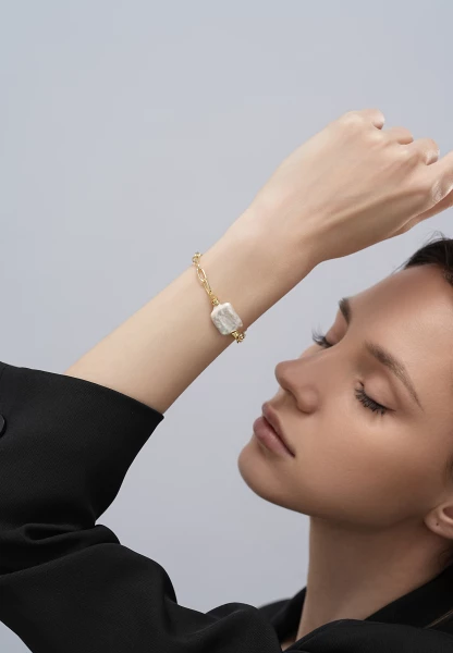 Leslii Armband Glieder Perle in Gold Saisonale Angebote