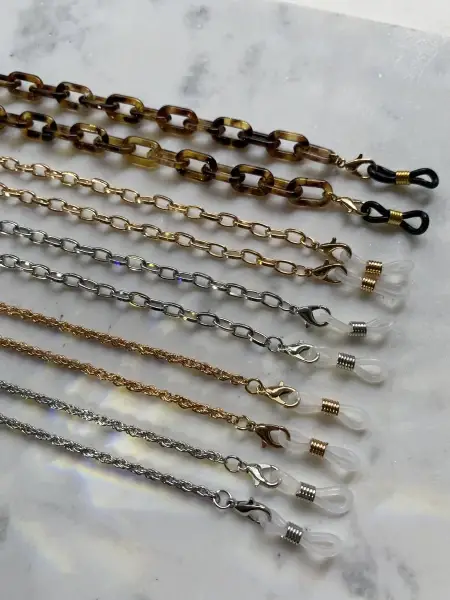 Leslii Brillenkette Twisted in Gold zollfrei