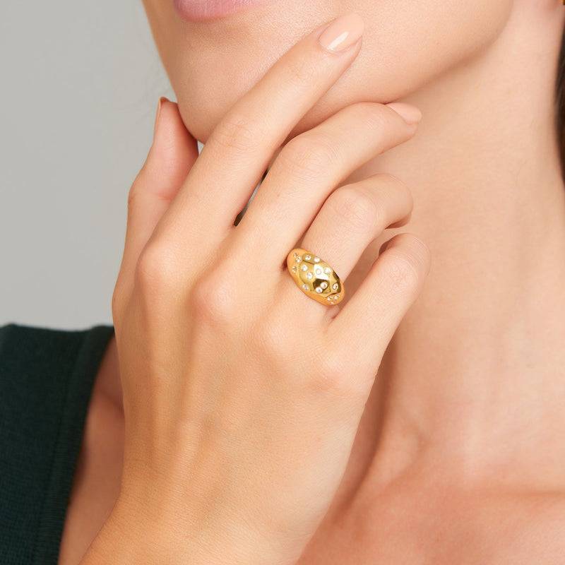 Mosuo Jewellery Sternenhimmel Topas Ring - Vermeil Rabatte dieses Monats