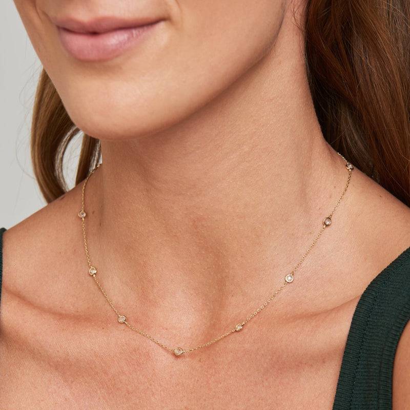 Mosuo Jewellery Halskette mit Steinen Saisonale Angebote