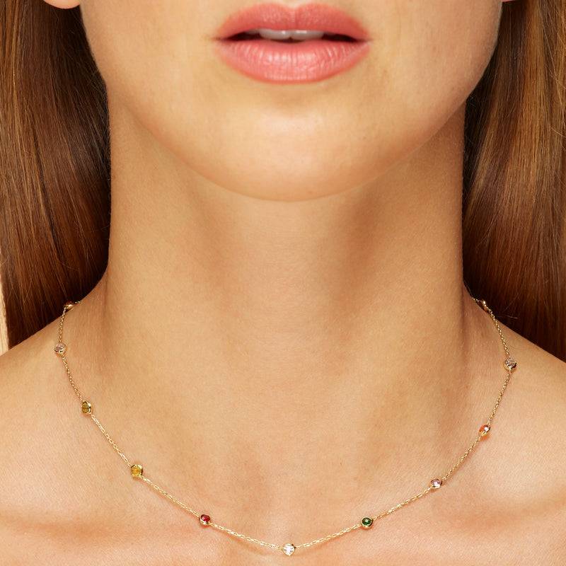 Mosuo Jewellery Regenbogen Halskette mit Steinen Sonderangebote