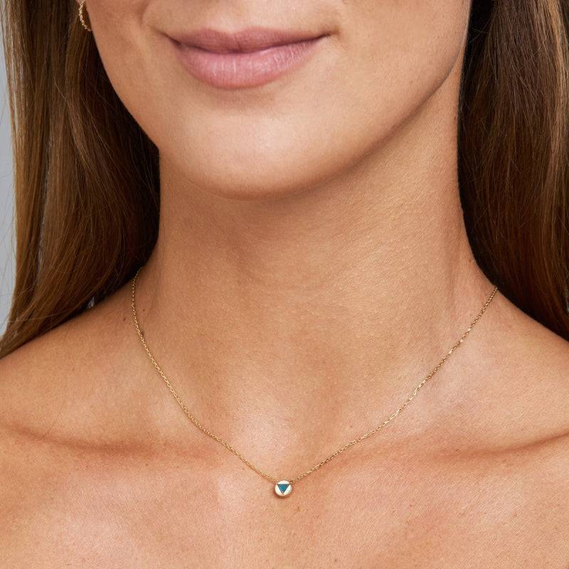 Mosuo Jewellery Emaille Dreieck Halskette Begrenzte Freigabe