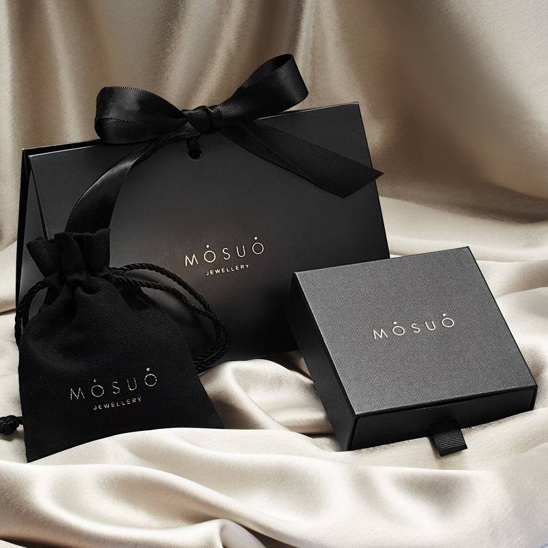 Mosuo Jewellery Diamant Buchstaben Halskette “I” - Vermeil Bis zu 65% Rabatt