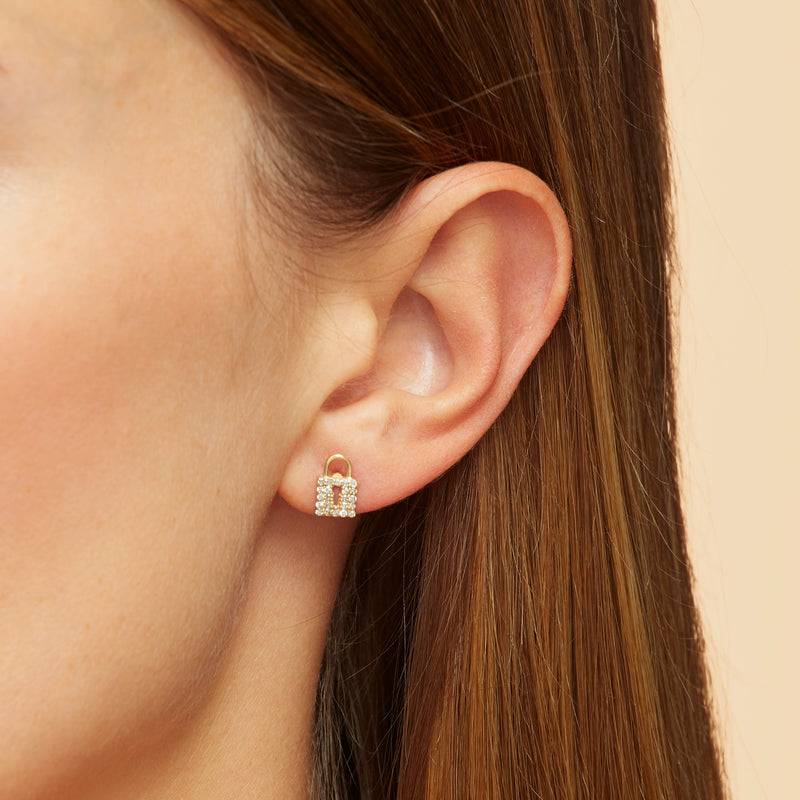 Mosuo Jewellery Schloss und Schlüssel Diamant Ohrstecker im Angebot