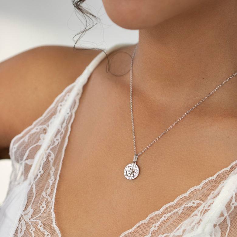 Nana Kay Lucky Amulet Collier Riesige Rabatte