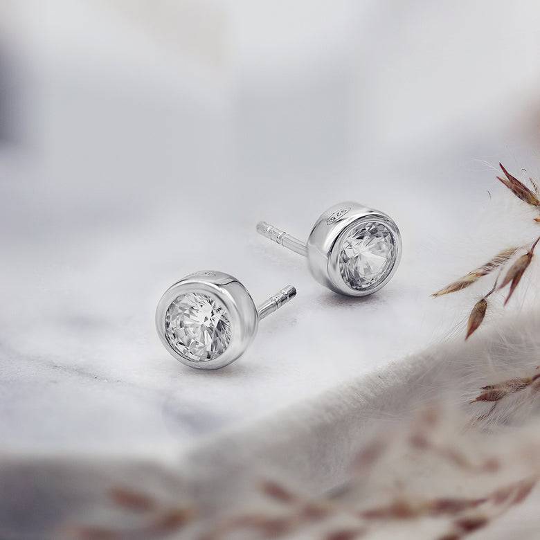 Nana Kay Classic Solitaire Ohrstecker 5 Bestseller