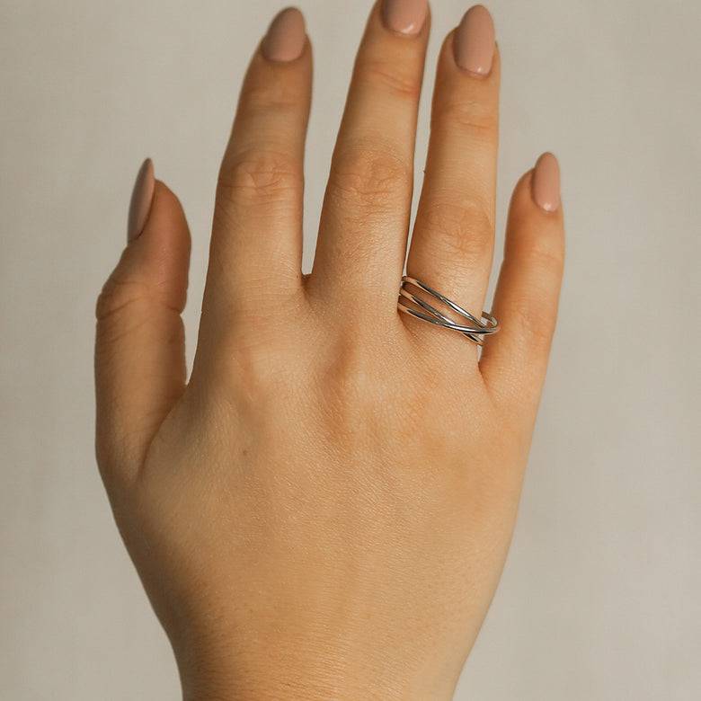 Nana Kay Curvey Glam Ring Vibrant Silber Blitzangebot
