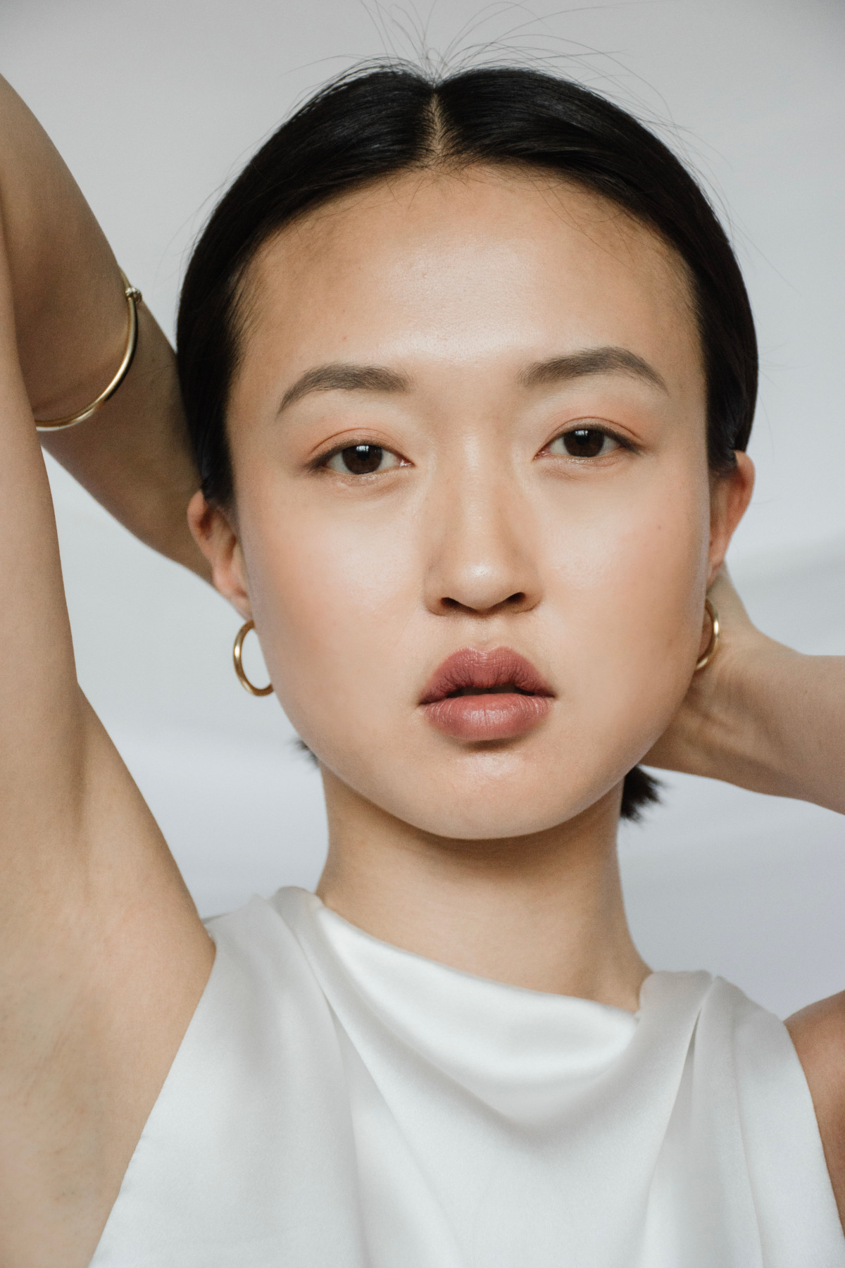 Nina Kastens Essential Gold Hoops Limitierter Zeitrabatt
