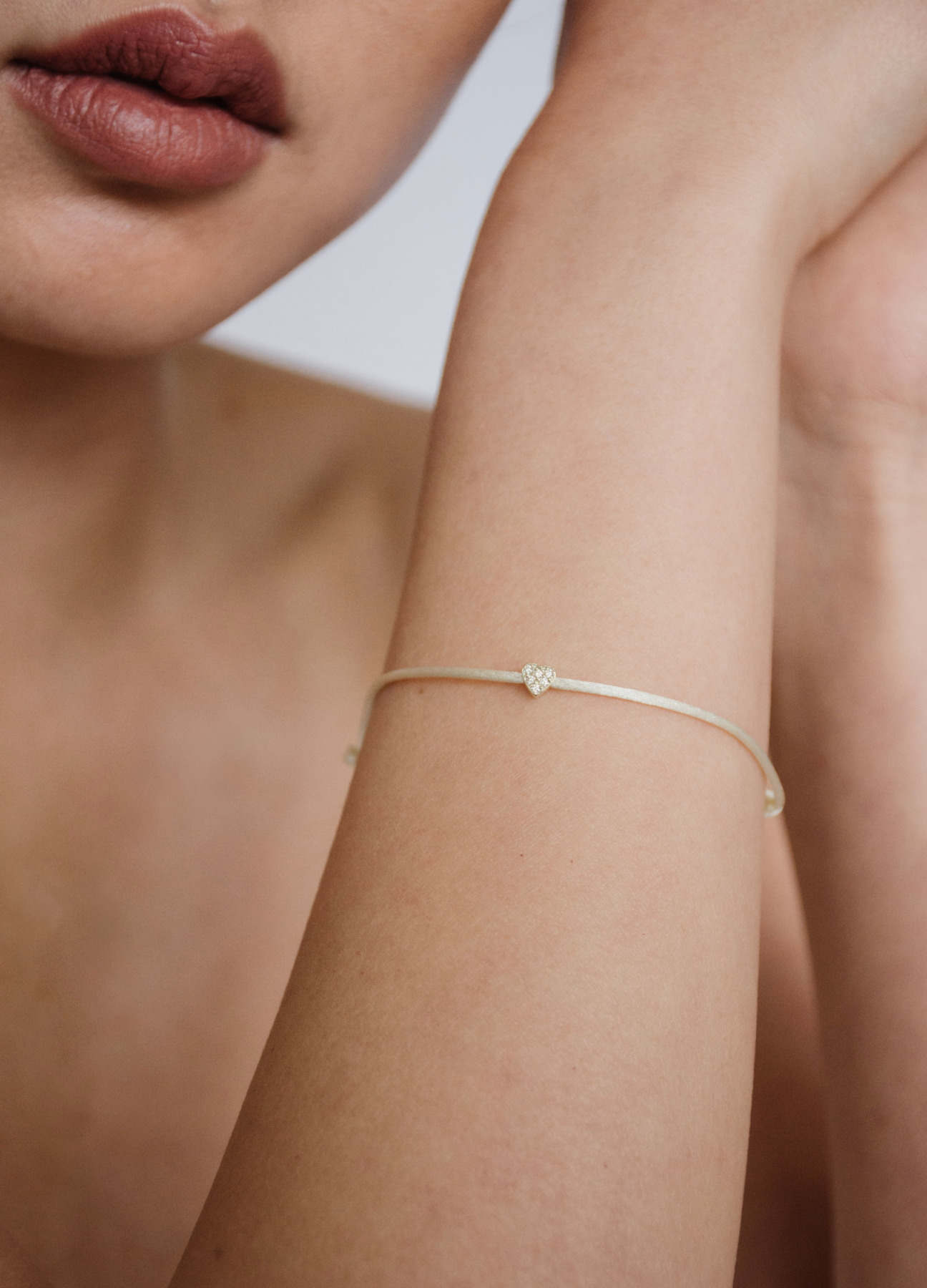 Nina Kastens Diamond Heart Bracelet White Cyber Monday