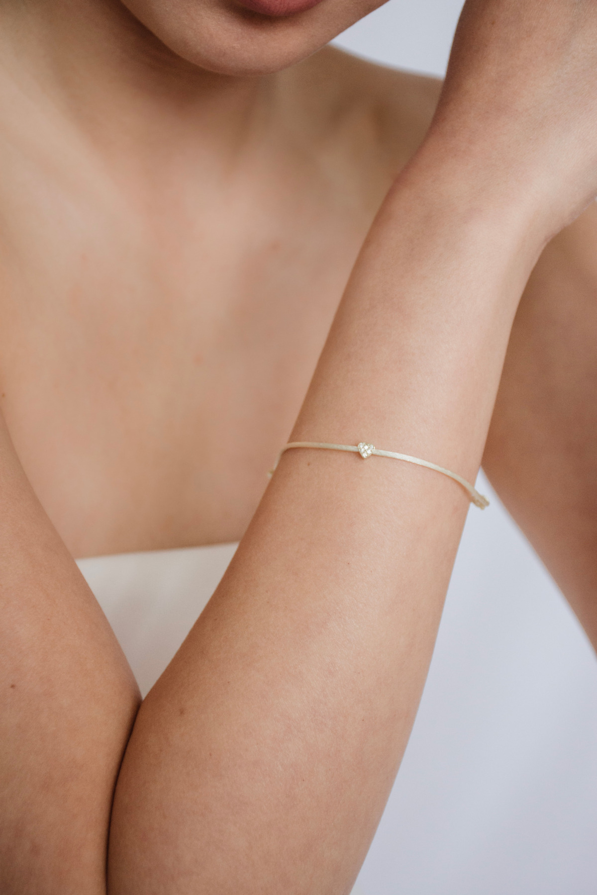 Nina Kastens Diamond Heart Bracelet White WG Osterangebot