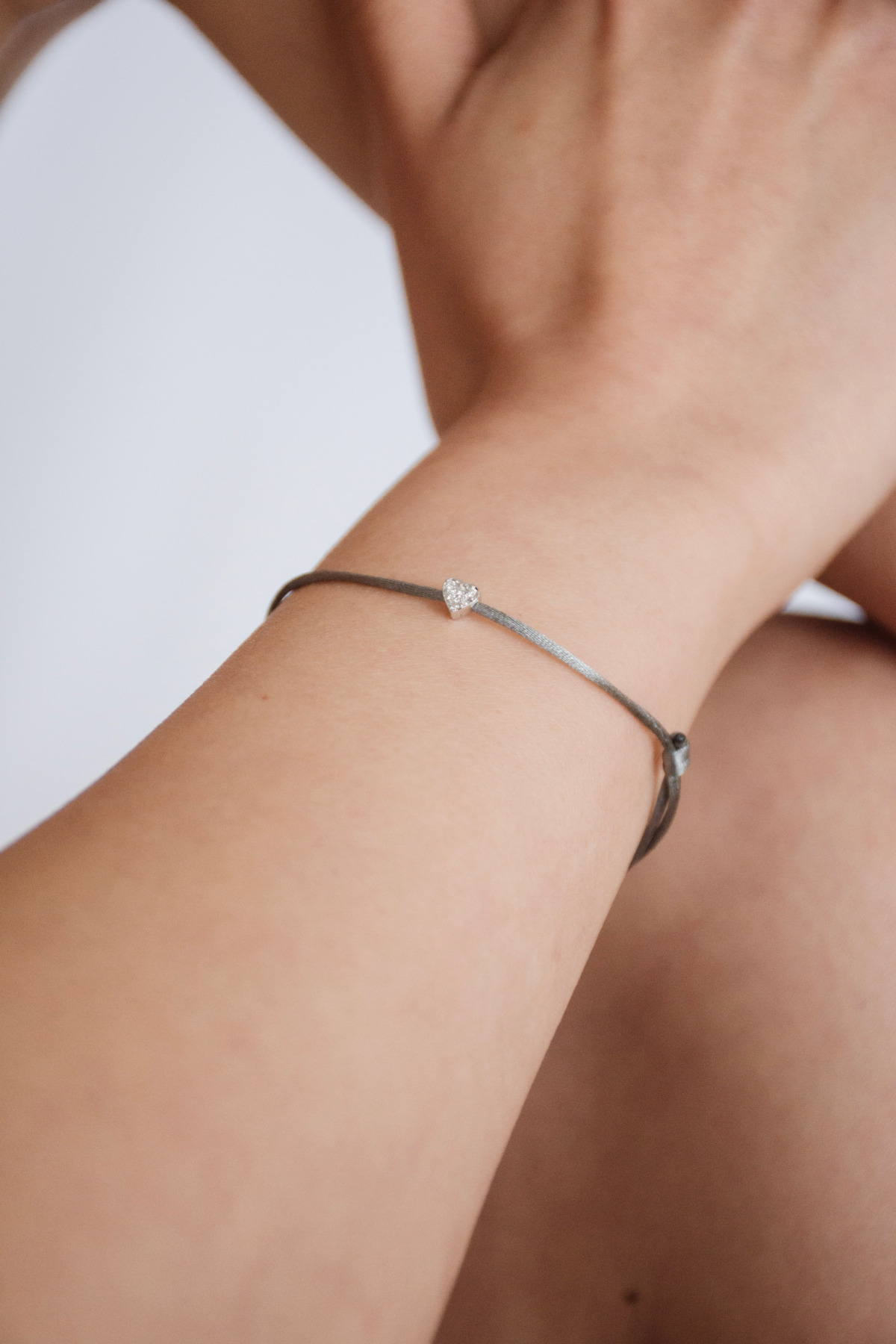Nina Kastens Diamond Heart Bracelet Grey WG Jubiläumsangebot