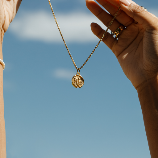 Paul Hewitt Scorpio Charm Gold Super Rabatt