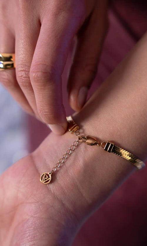 Paul Valentine Molten Sleek Bracelet Wochenangebot