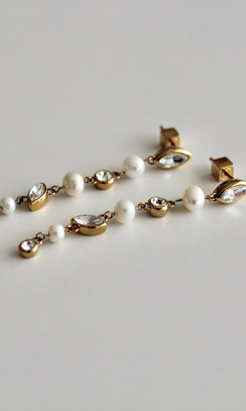 Paul Valentine Adorn Earrings Exklusive Angebote