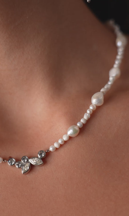 Paul Valentine Adorn Necklace Saisonale Angebote