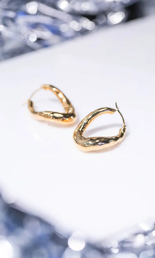 Paul Valentine Molten Twisted Hoops Sonderangebot der Fabrik