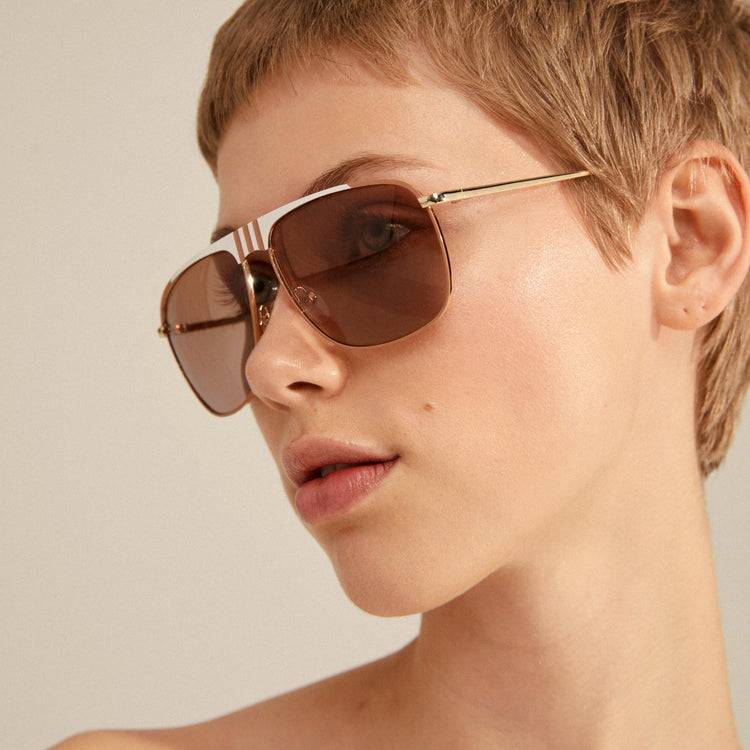 Pilgrim YANARA Sonnenbrille Braun/Gold Super Rabatt