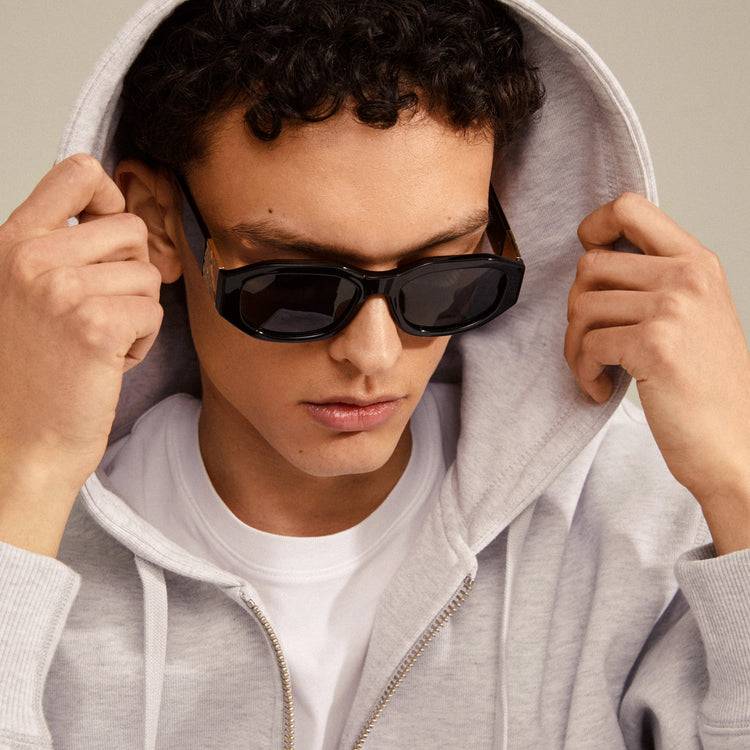 Pilgrim ZAYN Recycelte Sonnenbrille Schwarz/Gold 2025