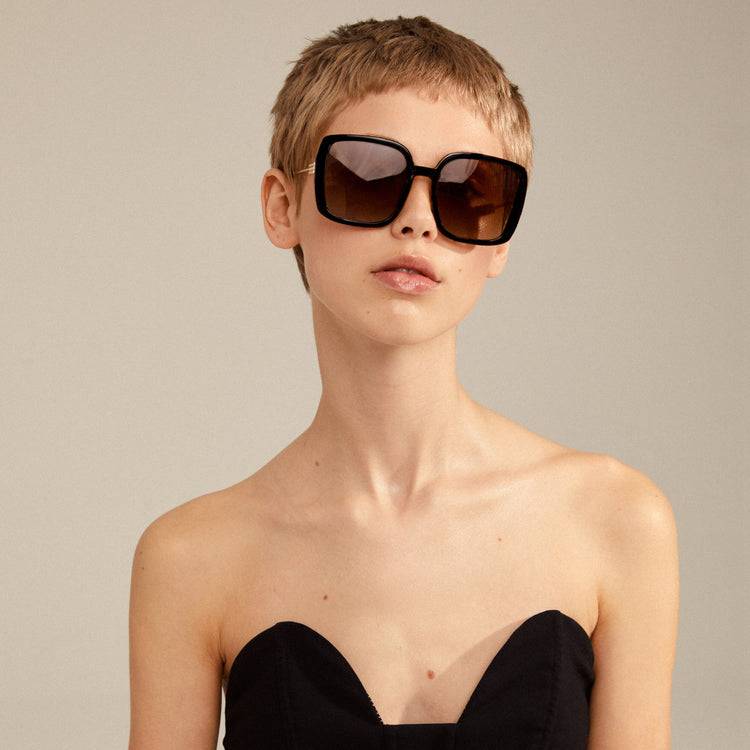 Pilgrim ALIET Sonnenbrille Schwarz/Gold im Angebot